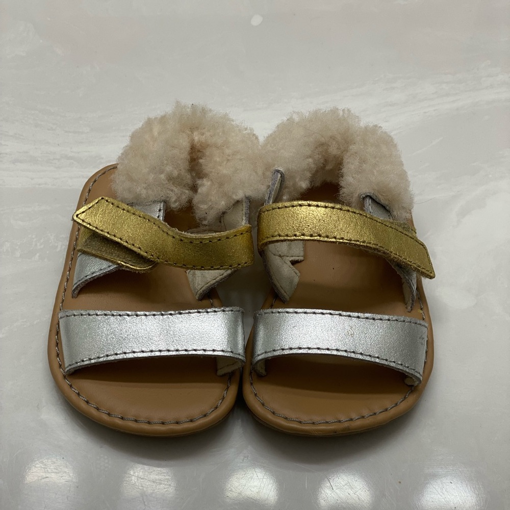 Baby girl UGG Sandal